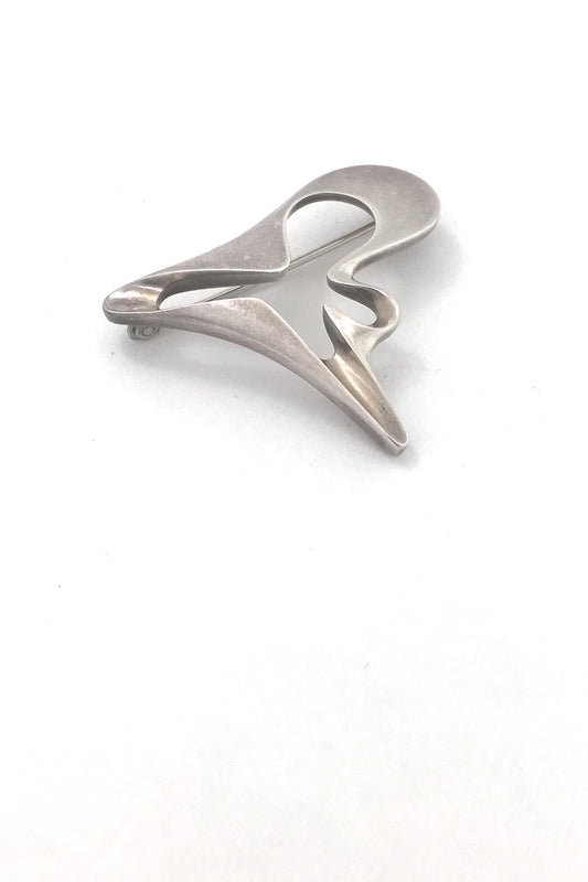 Georg Jensen vintage Scandinavian Modernist silver brooch 324 by Henning Koppel Danish design