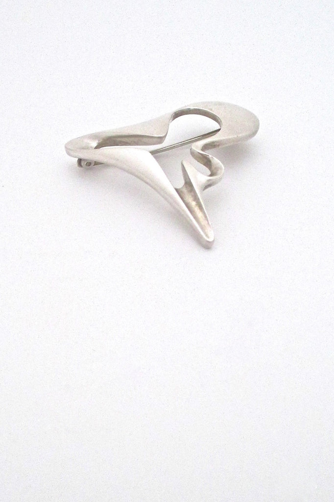 Georg Jensen vintage Scandinavian Modernist silver brooch 324 by Henning Koppel Danish design