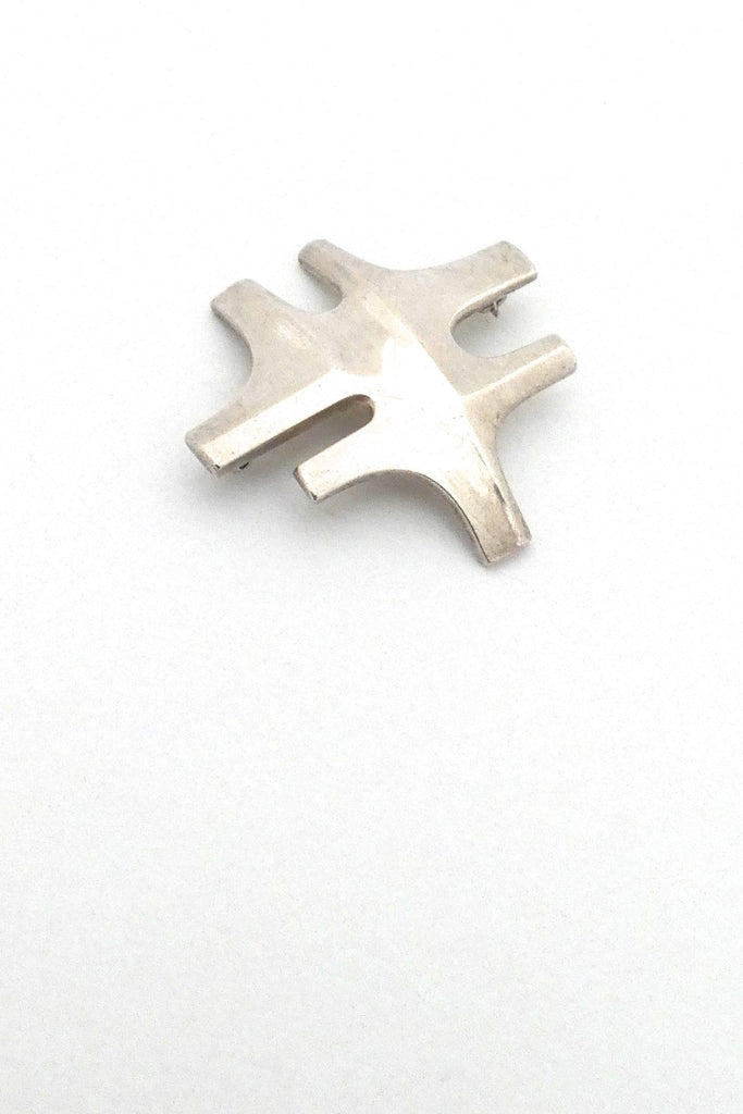 Georg Jensen Denmark vintage silver Scandinavian Modernist jewelry design brooch 360