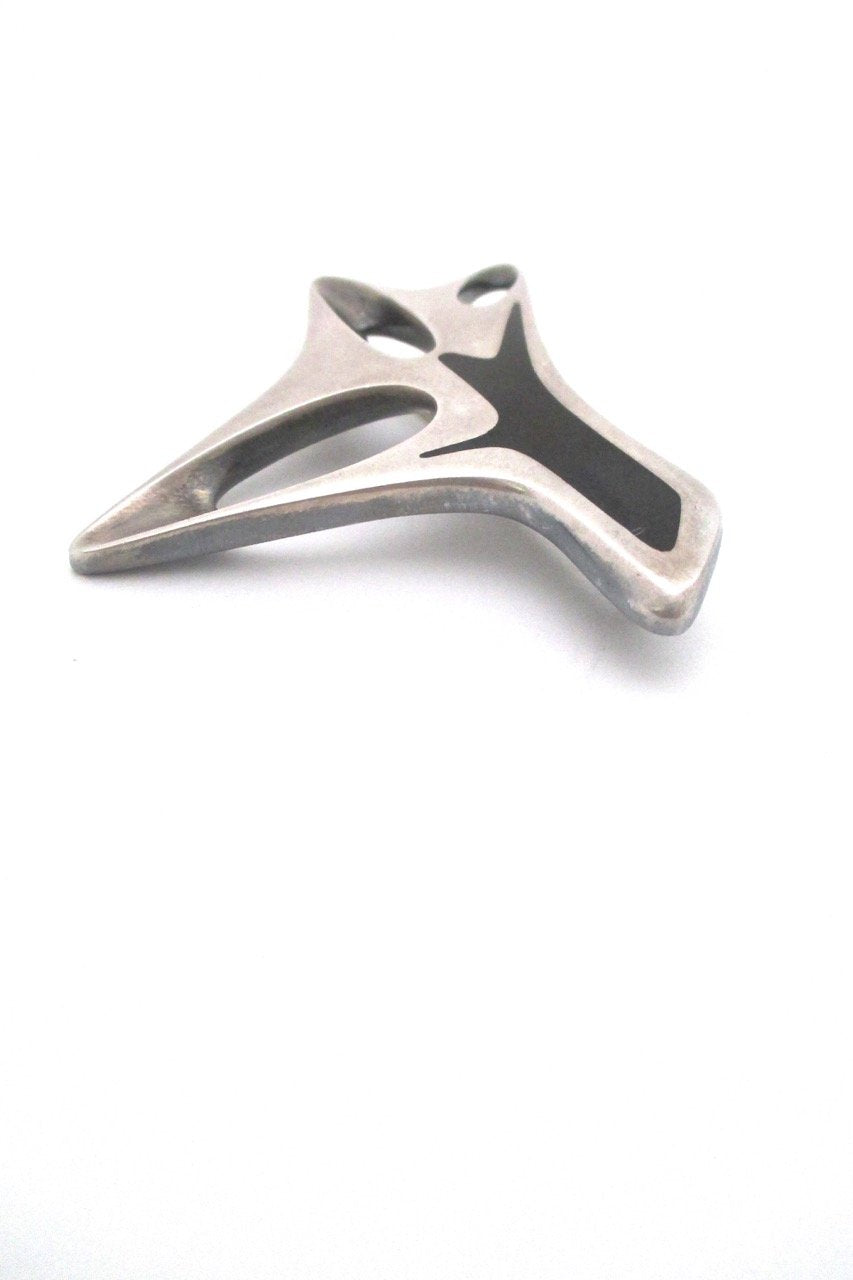 detail Georg Jensen Denmark vintage Scandinavian Modernist sterling & enamel brooch # 323 by Henning Koppel