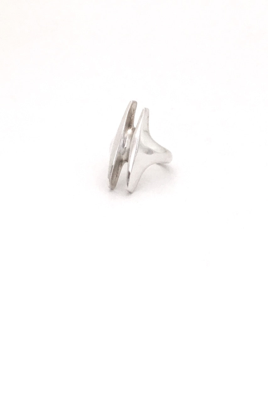 Georg Jensen Denmark vintage silver ring 126 by Henning Koppel Scandinavian Modernist jewelry design