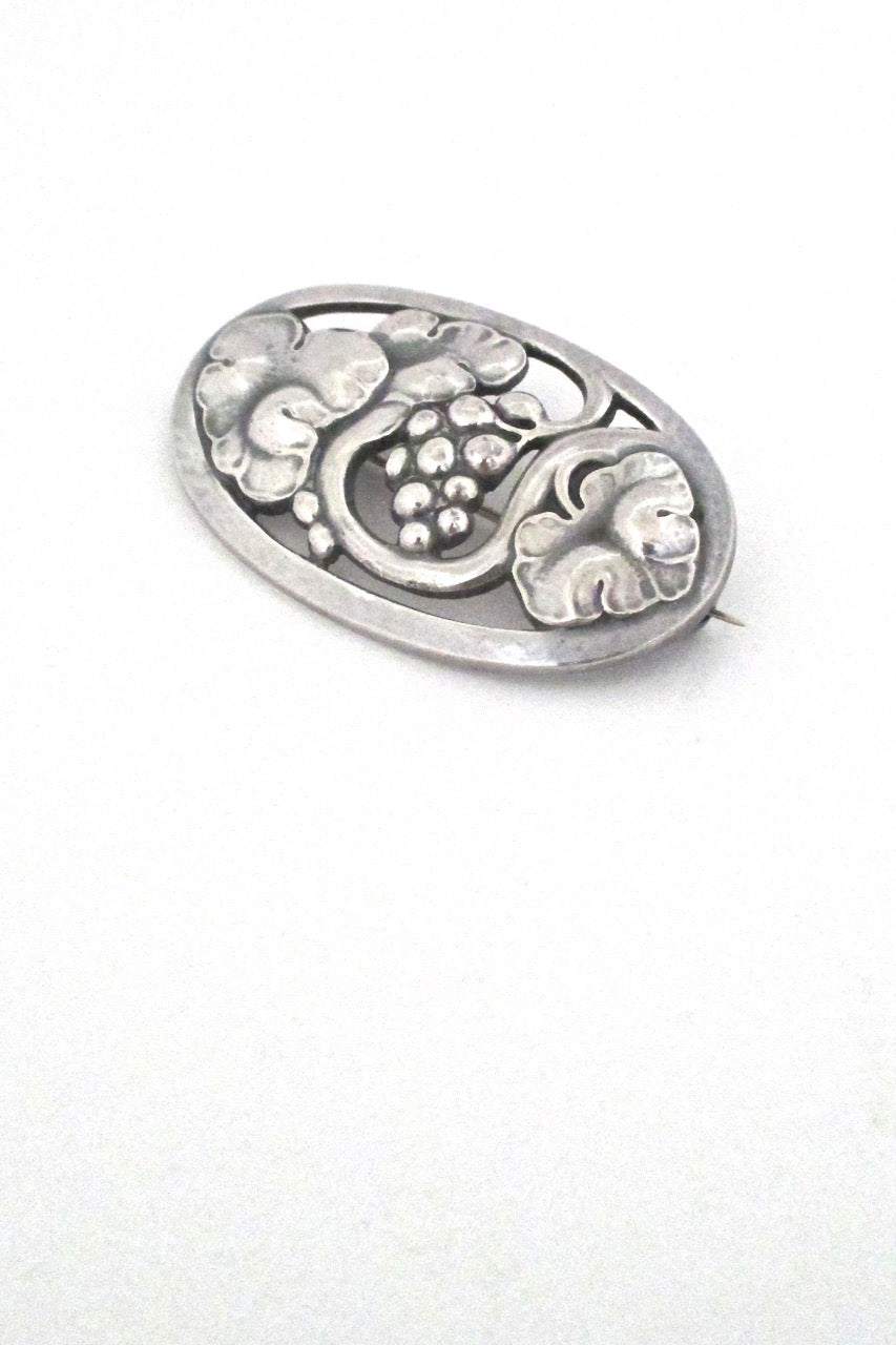 Georg Jensen Denmark large vintage silver Skonvirke brooch 177B