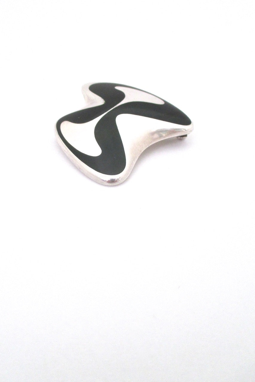 detail Georg Jensen Denmark vintage silver enamel Modernist Scandinavian brooch 315 by Henning Koppel