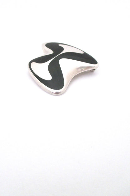detail Georg Jensen Denmark vintage silver enamel Modernist Scandinavian brooch 315 by Henning Koppel