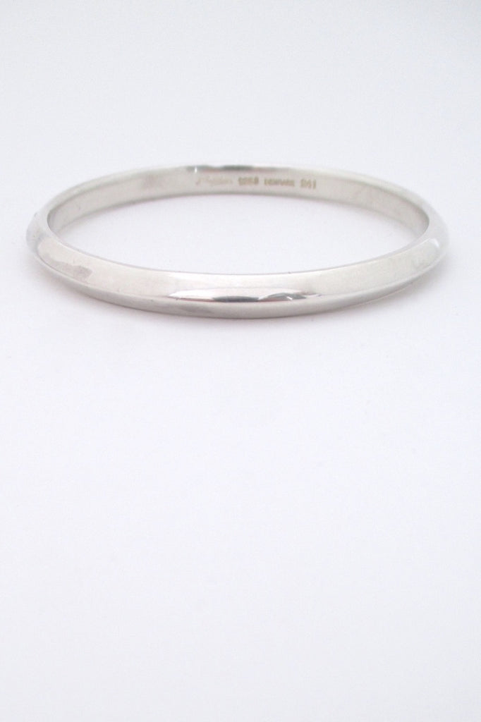 Hans Hansen Denmark vintage V profile heavy silver bangle bracelet 241