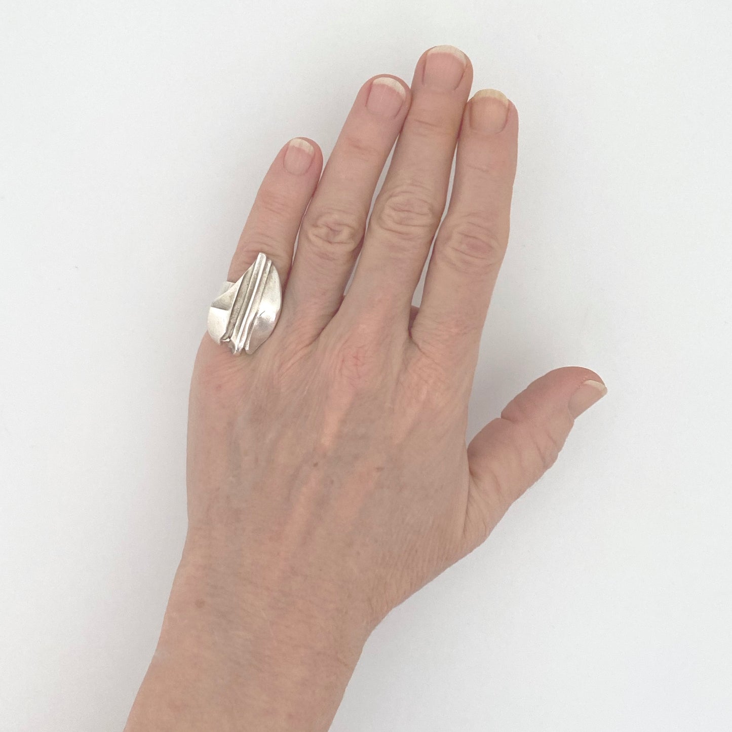 scale Bjorn Weckstrom Lapponia Finland large vintage silver ring 1992 Scandinavian Modernist jewelry design