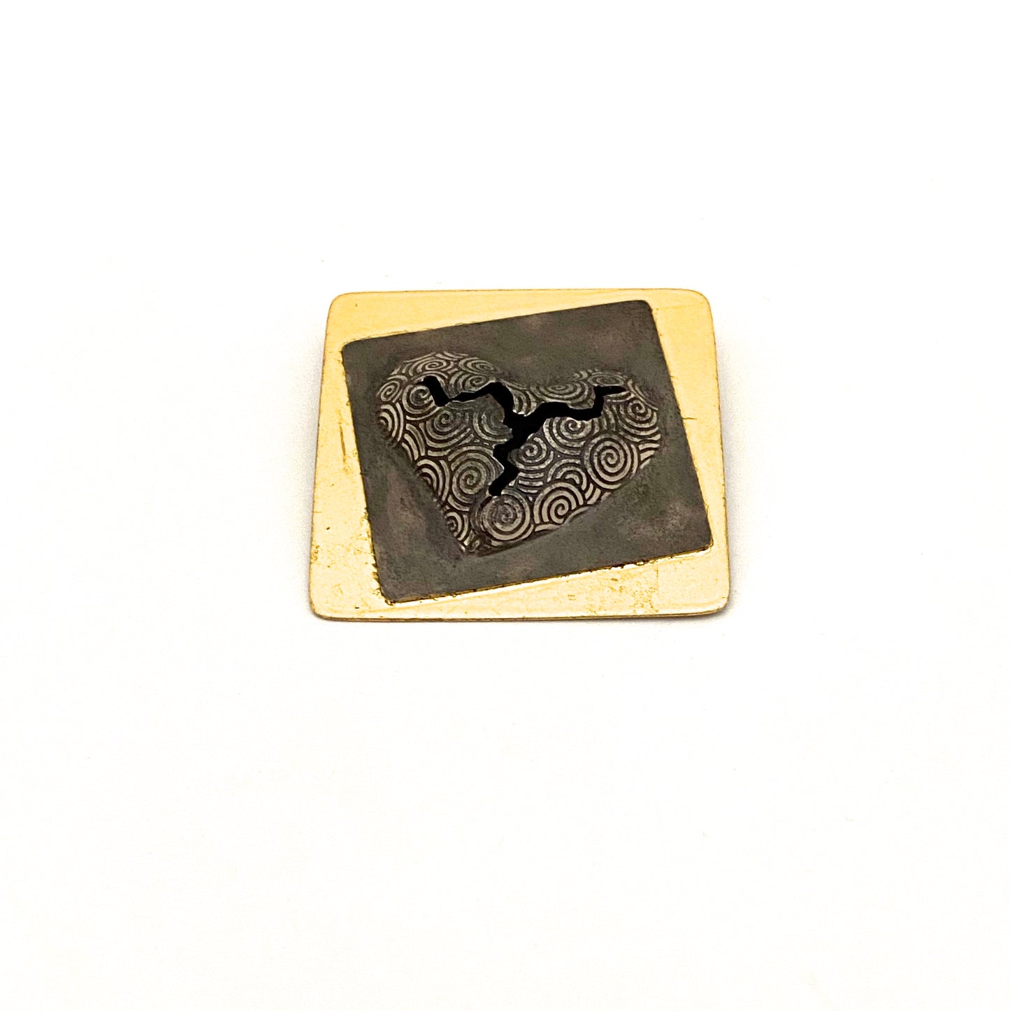 detail vintage postmodern silver 22k heart brooch signed 1996