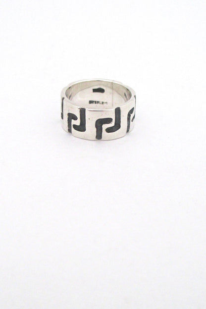 profile Robert Larin Canada vintage brutalist sterling silver textured band ring 3