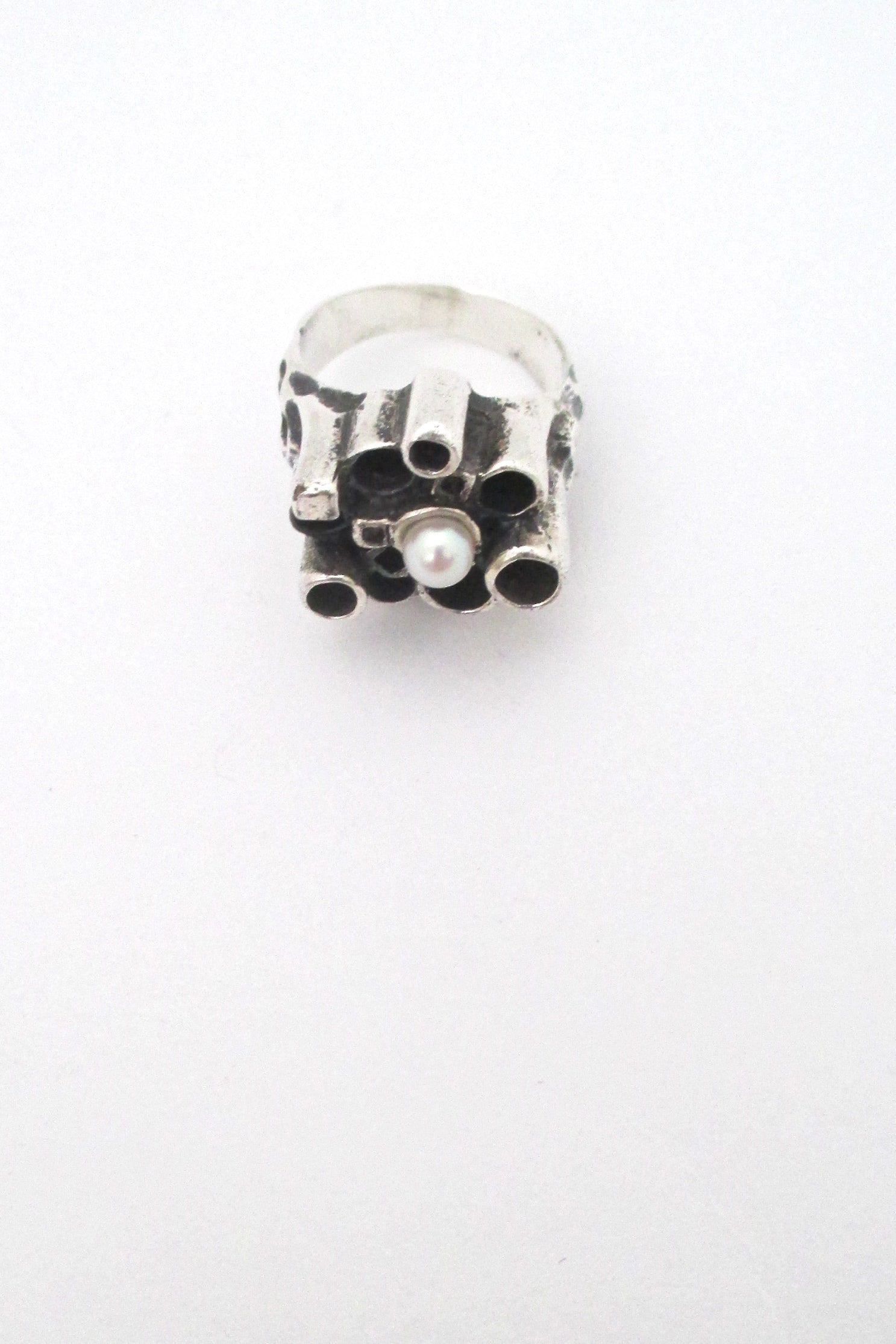 detail Robert Larin textured sterling & pearl sculptural ring
