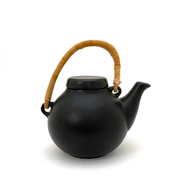 profile Arabia Finland vintage Scandinavian Modern ceramic GA1 teapot by Ulla Procope 1950s in matte black