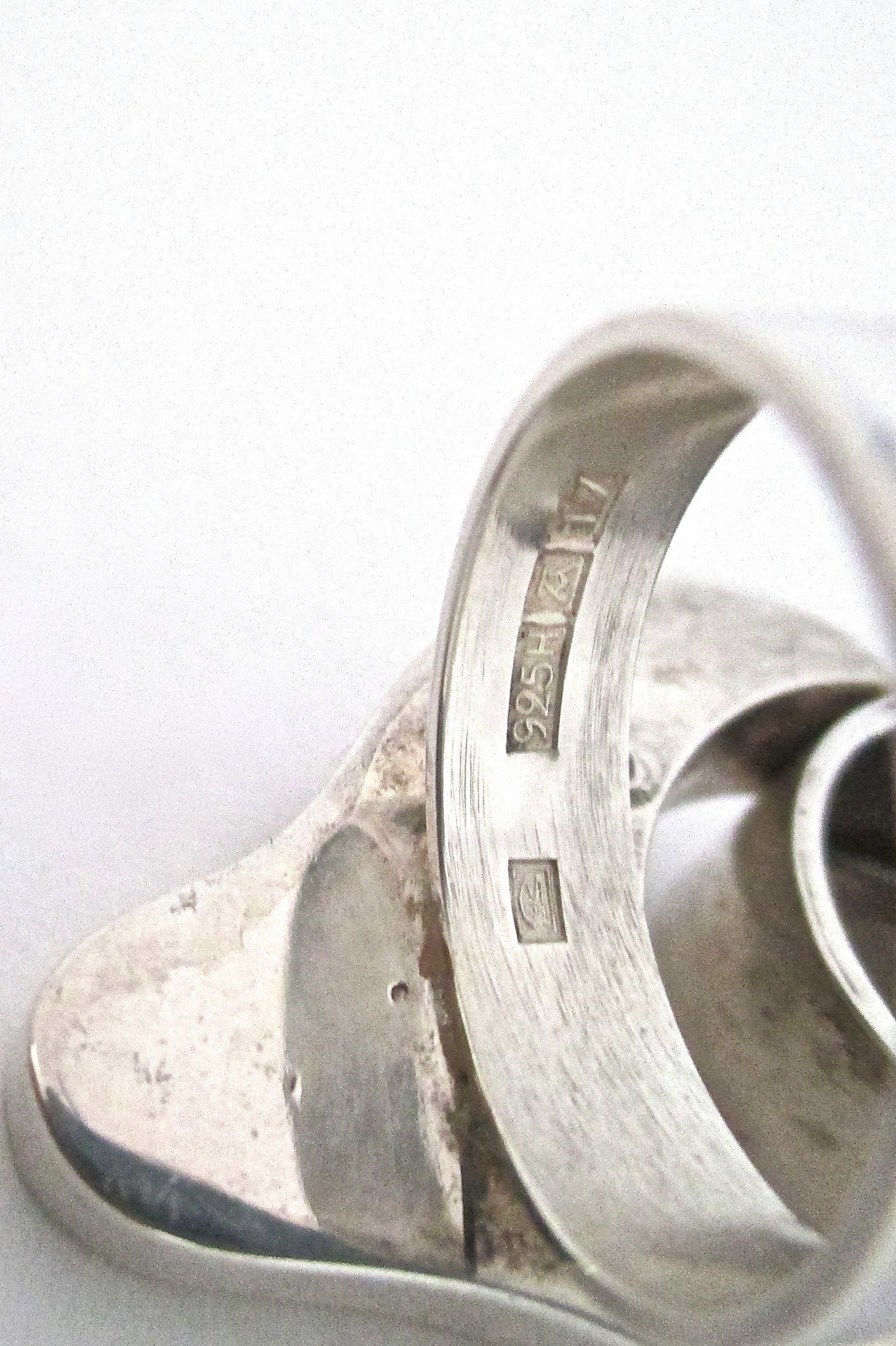 Salovaara monumental smoky quartz ring