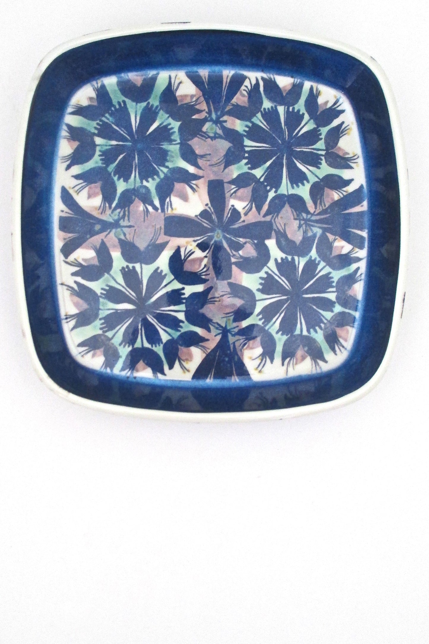 Royal Copenhagen Denmark vintage ceramic Tenera medium dish by Marianne Johnson