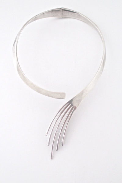 Sigi Pineda heavy silver hinged necklace