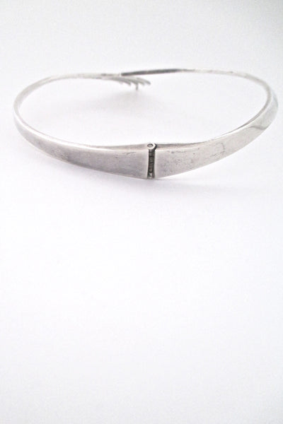 Sigi Pineda heavy silver hinged necklace