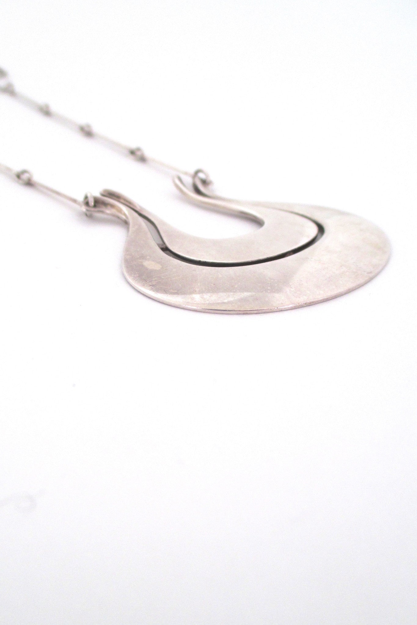 profile David-Andersen Norway large vintage silver Scandinavian Modernist pendant and long link chain