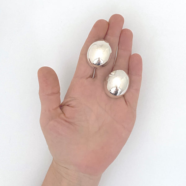 scale vintage Mexico silver large oval dome earrings clips Modernist jewelry design