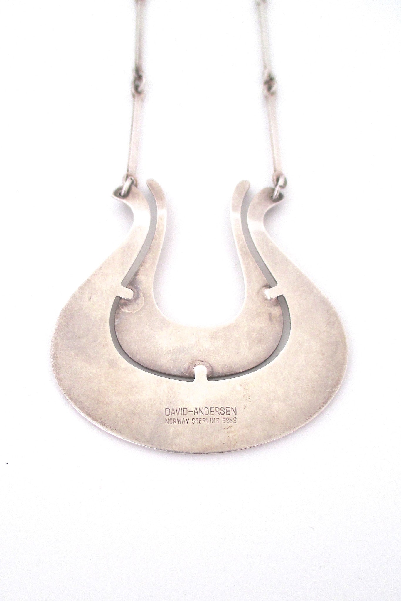 David-Andersen sleek silver pendant & long link chain