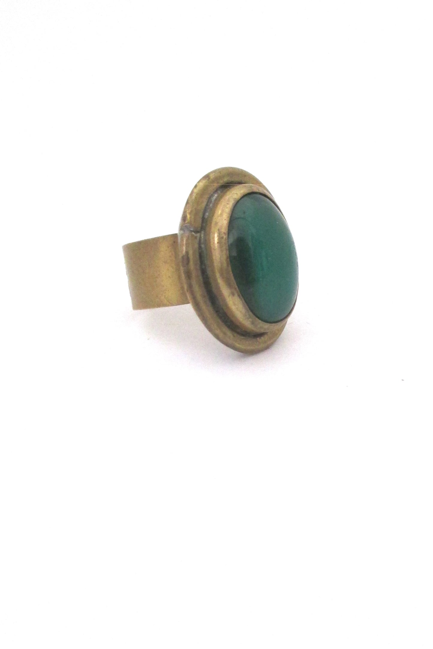 Rafael Canada brass & green oval ring