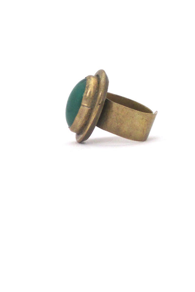 profile Rafael Alfandary Canada vintage brutalist brass green oval ring