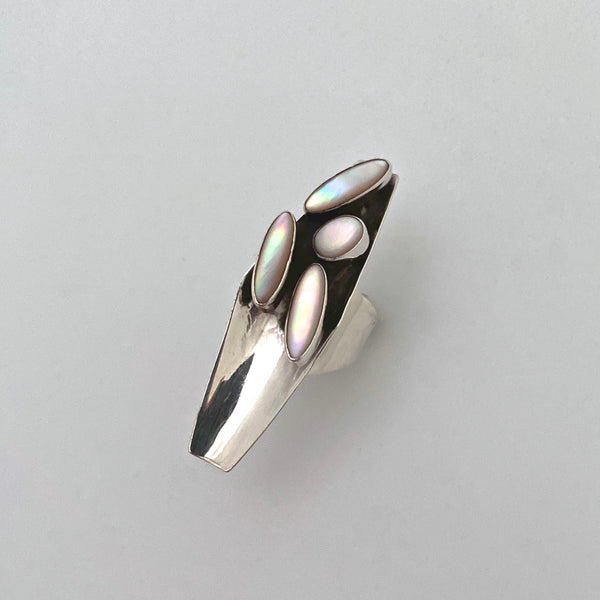 detail extra long vintage Navajo silver mother of pearl ring Annabelle Peterson Modernist jewelry design
