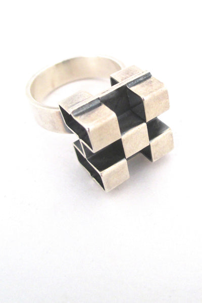 Elis Kauppi for Kupittaan Kulta Finland vintage Scandinavian Modernist sterling silver open cubes ring
