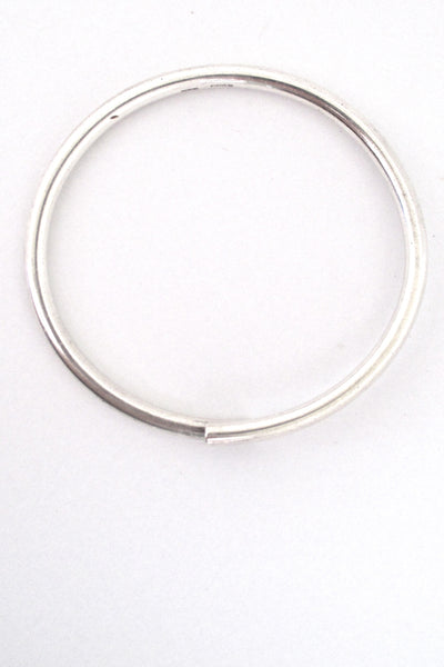 Egon Holmgaard Sorensen simple bypass bracelet