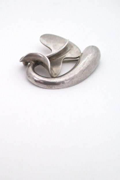 detail Georges Delrue Canada rare vintage silver sculptural mid century brooch