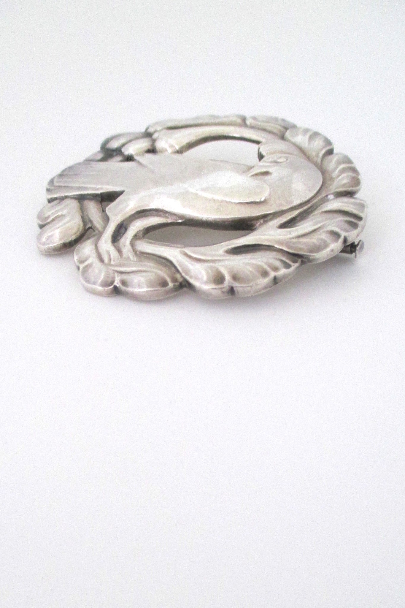 profile Georg Jensen Denmark large classic Scandinavian bird brooch 70 by Kristian Mohl-Hansen large size