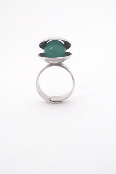 Elis Kauppi large kinetic chrysoprase ring