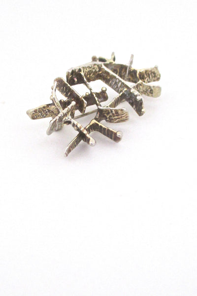 detail Studio Else and Paul Norway vintage silver brutalist openwork brooch