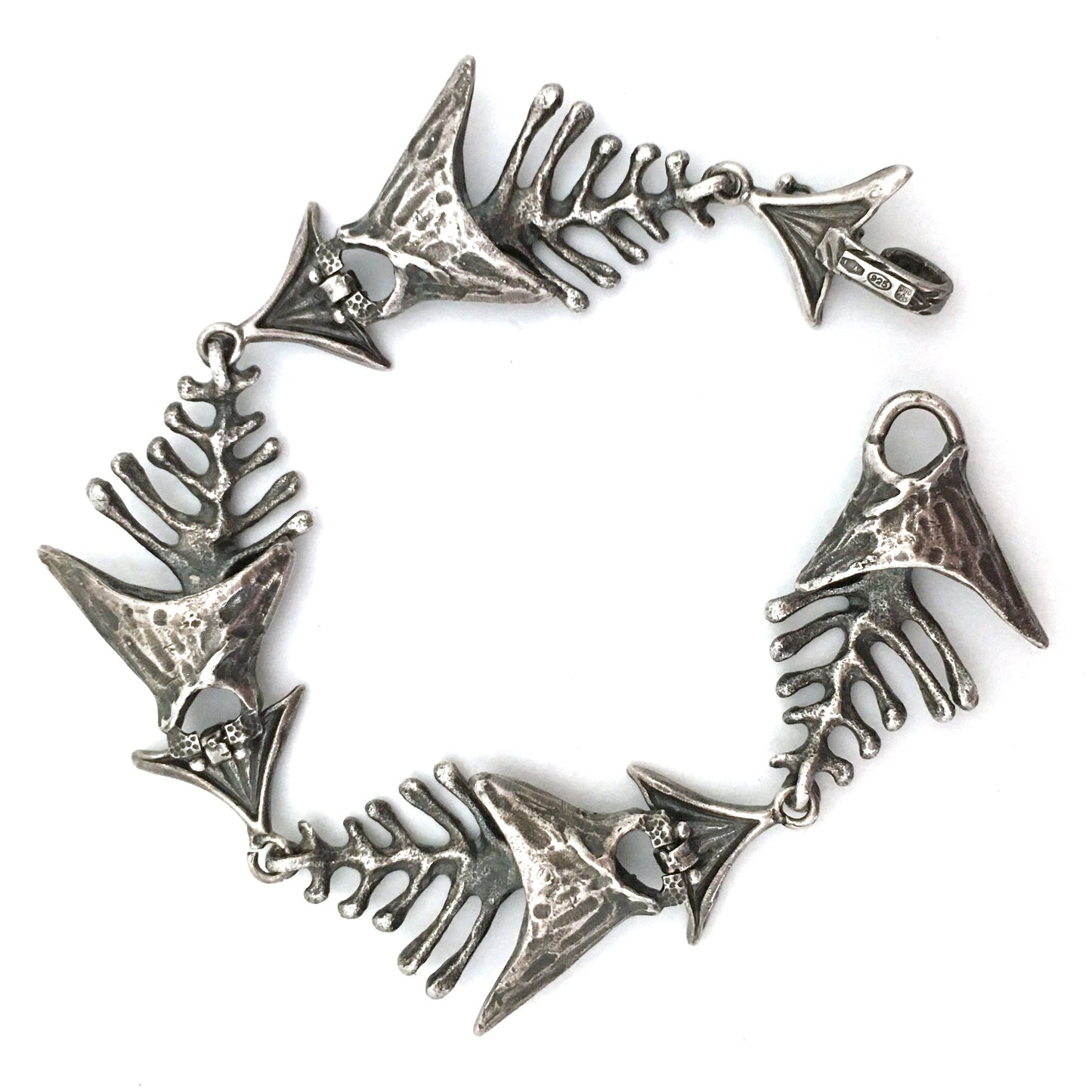 back UnoAErre Italy vintage sterling silver and enamel articulated fish bracelet mid century modernist jewelry design