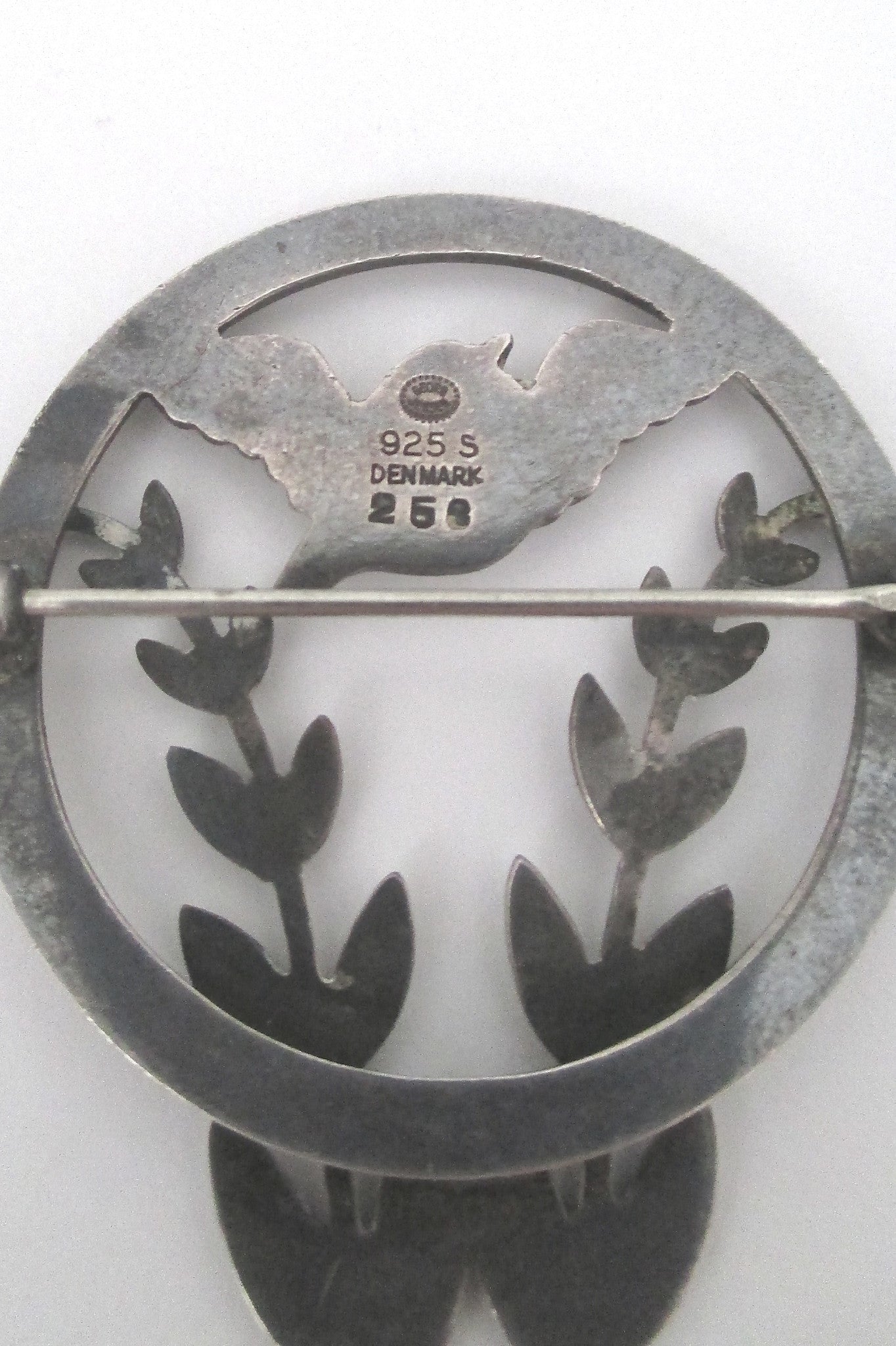 Georg Jensen vintage bird brooch #258 by Arno Malinowski