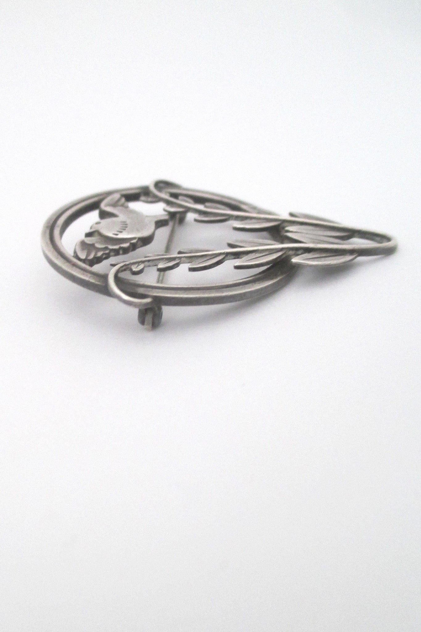 Georg Jensen vintage bird brooch #258 by Arno Malinowski