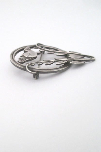 Georg Jensen vintage bird brooch #258 by Arno Malinowski