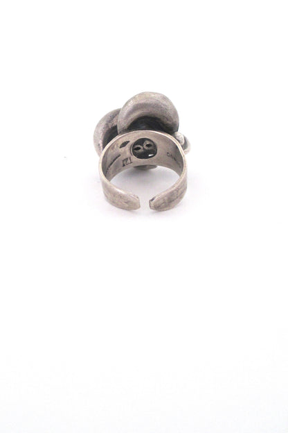Antonio Belgiorno silver swirls ring