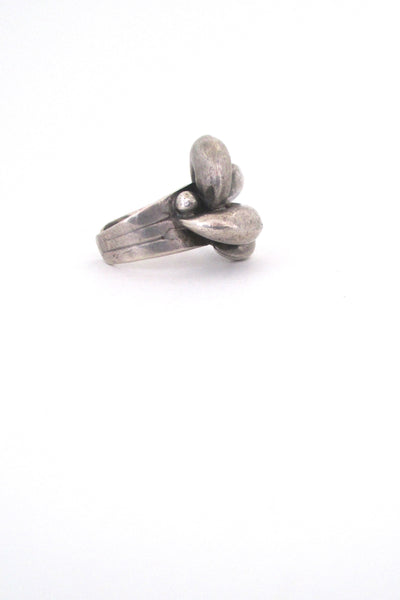 Antonio Belgiorno silver swirls ring