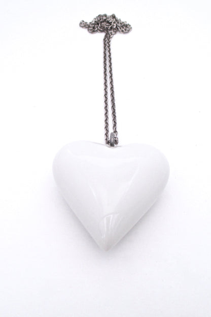 Royal Copenhagen 'big white heart' necklace - original chain