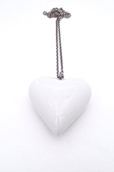 Royal Copenhagen 'big white heart' necklace - original chain
