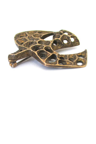 detail Bernard Chaudron Canada vintage bronze brutalist bird brooch
