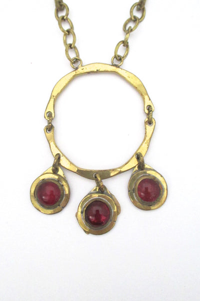 detail Rafael Alfandary Canada vintage brutalist brass red glass triple stone kinetic pendant necklace