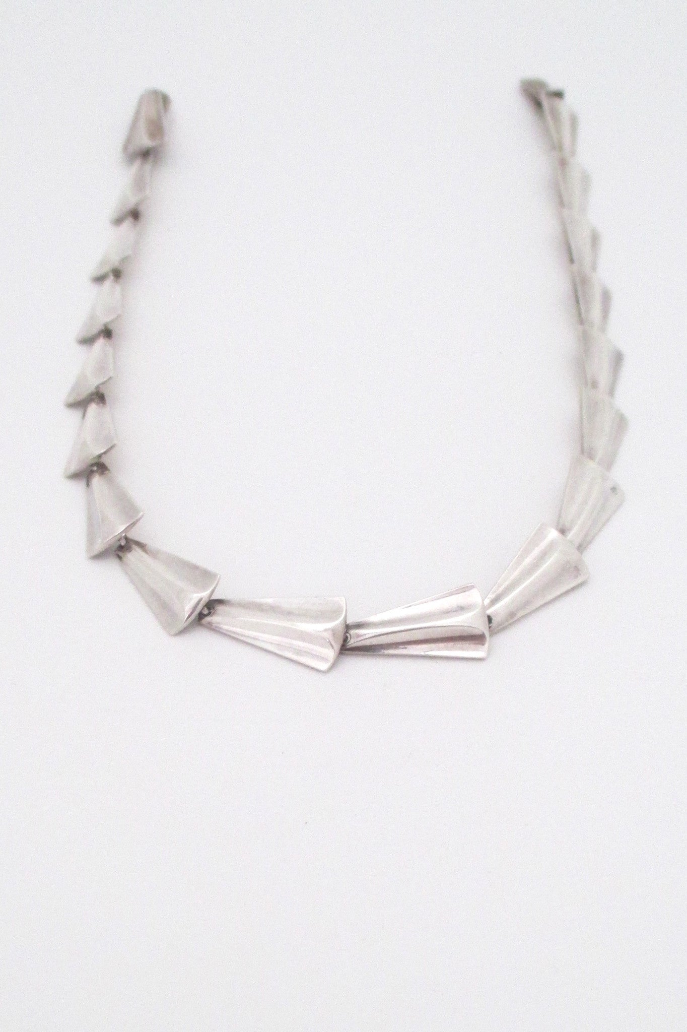 detail John Lauritzen Denmark vintage Scandinavian Modern heavy silver choker necklace