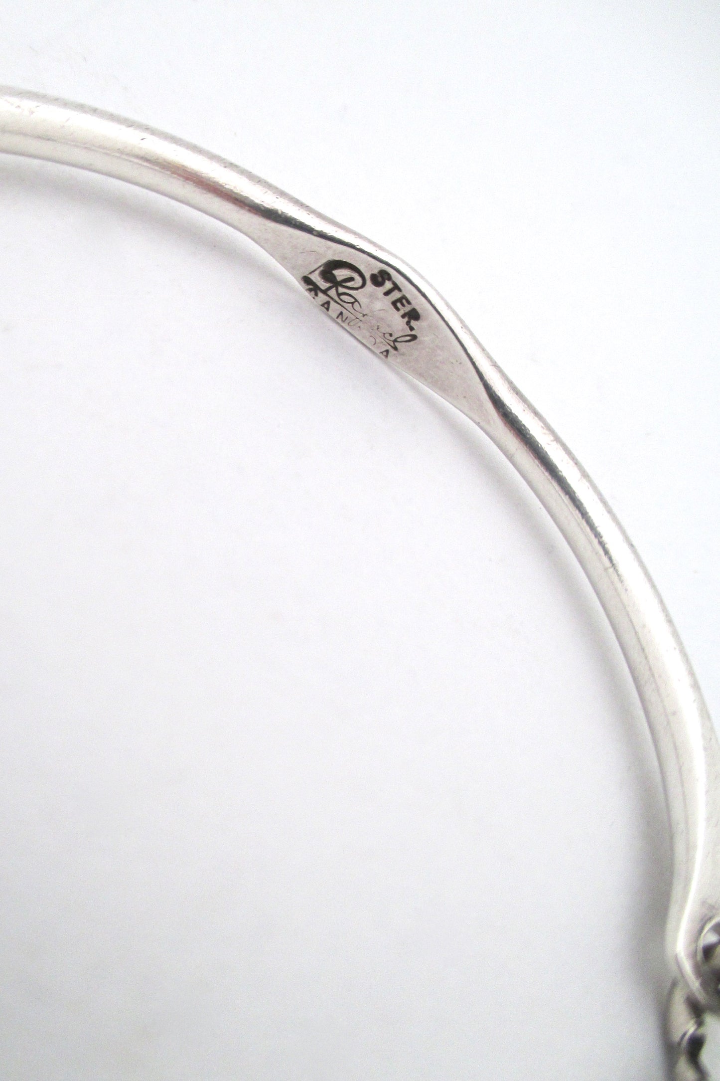 Rafael Canada sterling silver hinged bracelet