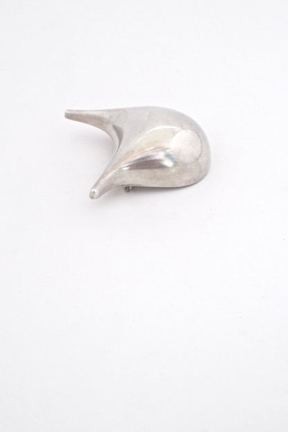 detail Georg Jensen Denmark vintage silver Scandinavian Modern brooch by Nanna Ditzel