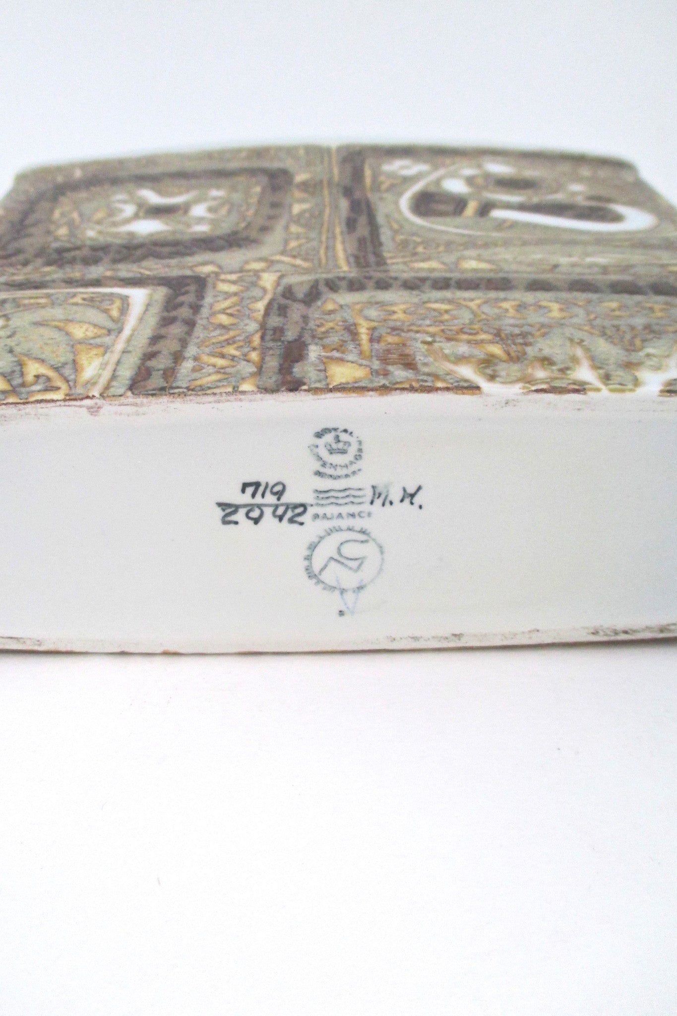 Royal Copenhagen rectangular Baca bird vase