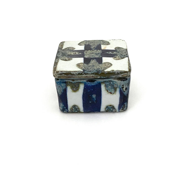 Royal Copenhagen 'Baca' miniature lidded box ~ Nils Thorsson