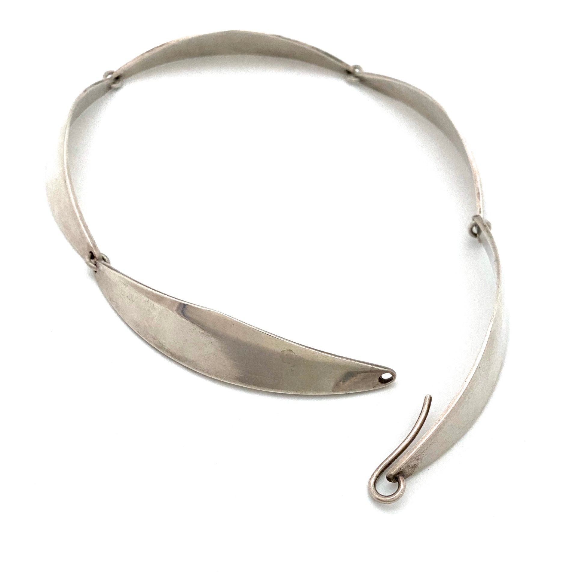 detail Bent Knudsen Denmark vintage silver heavy link choker necklace 64 Scandinavian Modernist jewelry design