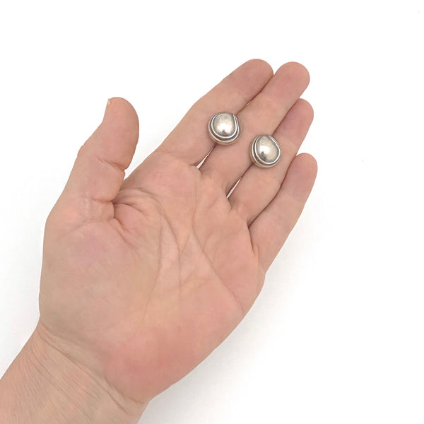 scale David-Andersen vintage silver dome earrings post back Scandinavian Modern jewelry design