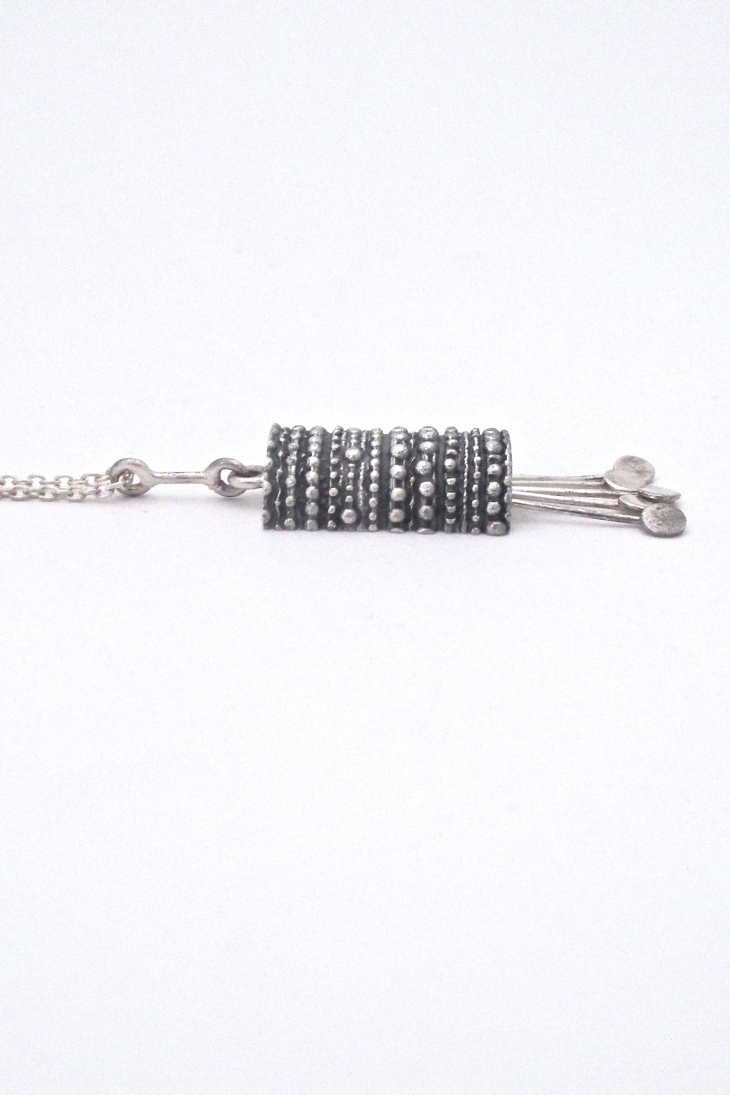 pofile Jorma Laine for Kultateollisuus Finland vintage silver kinetic pendant necklace 1971