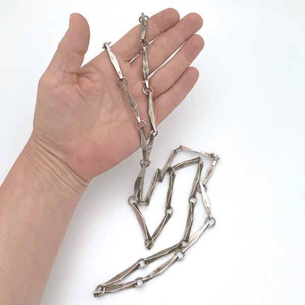 Hattie Carnegie extra long chain necklace