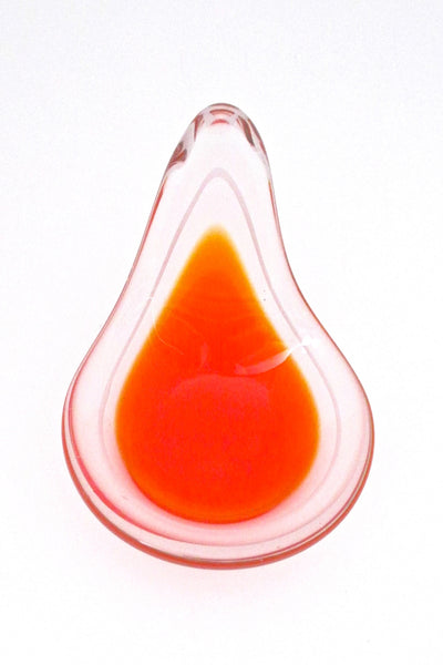 Flygsfors 'Coquille' bowl in orange - Paul Kedelv